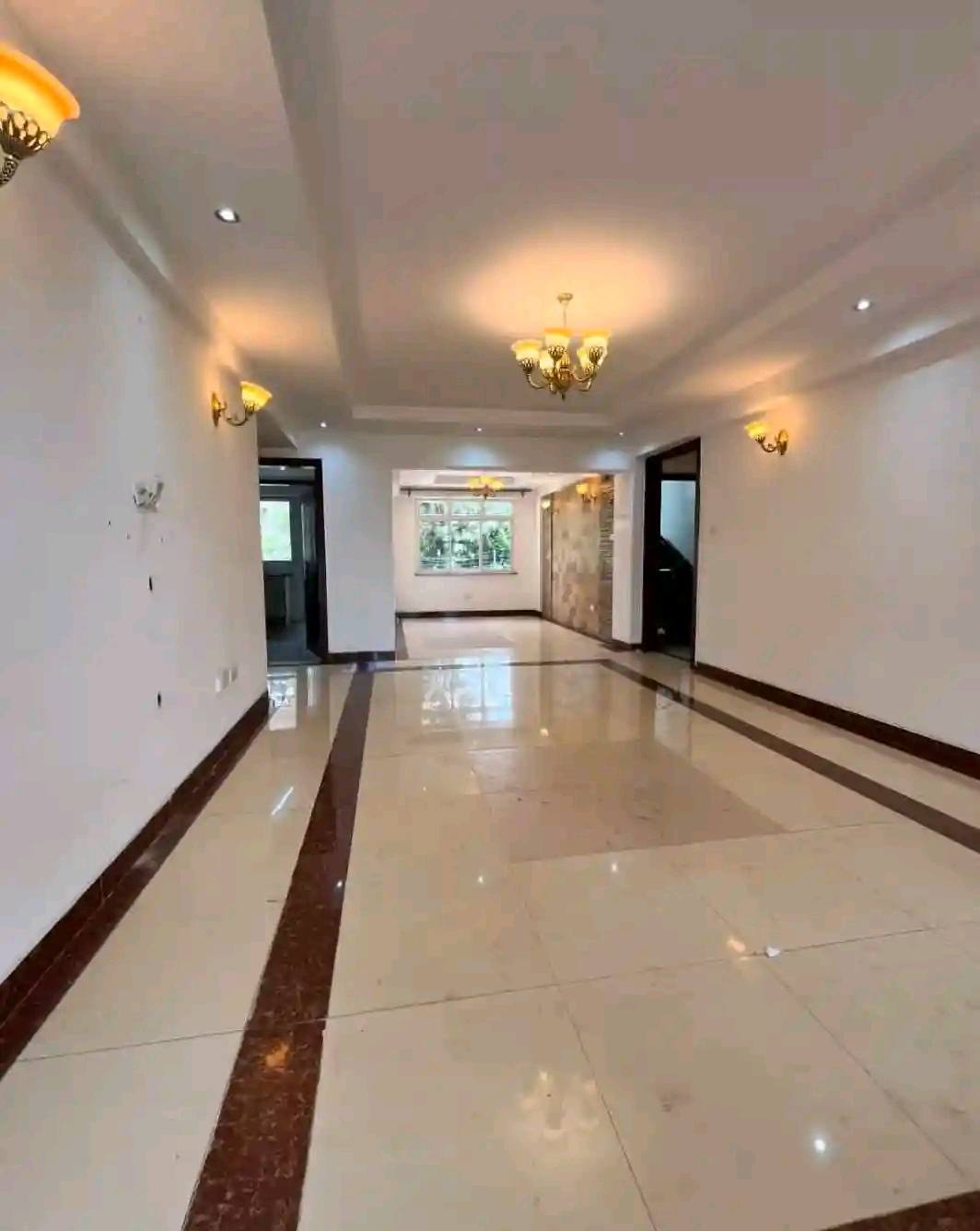 THREE BEDROOM PLUS SQ TO LET IN KILELESHWA