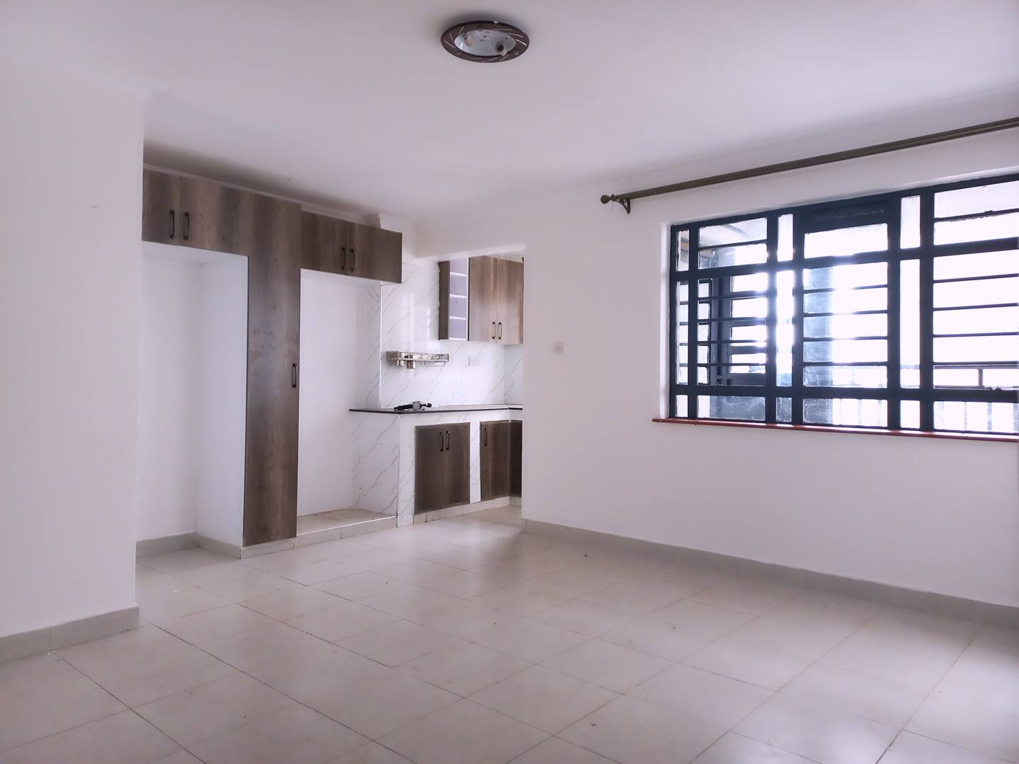 ONE BEDROOM APARTMENT TO LET IN RUAKA